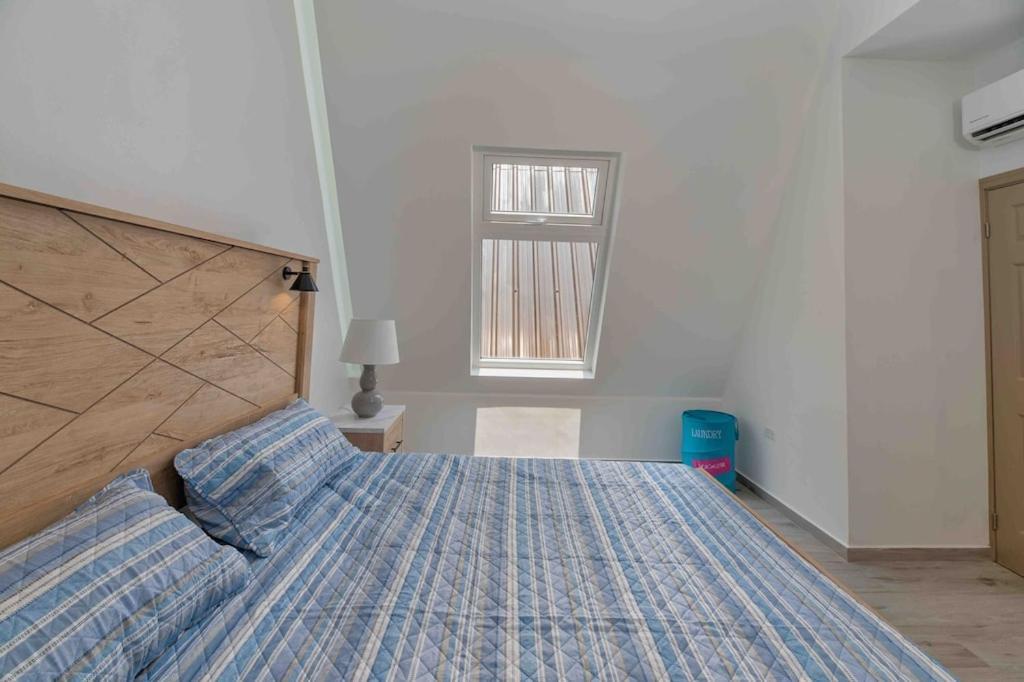 Cozy Beach Villa At The Shores 5 Minutes From The Beach 西区 外观 照片