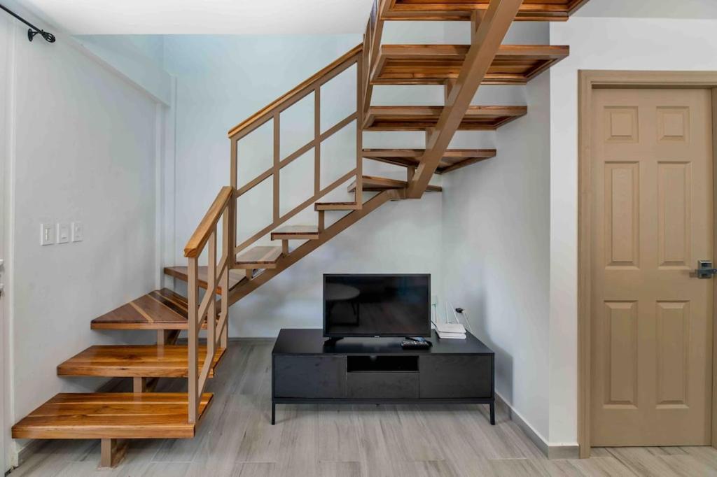 Cozy Beach Villa At The Shores 5 Minutes From The Beach 西区 外观 照片